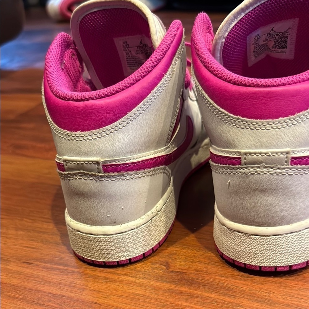 Kids Sneakers - Pink and White - Picture 3 of 5